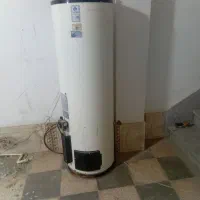ابگرمکن مخزنی ایستاده