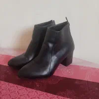 کفش نیم بوت