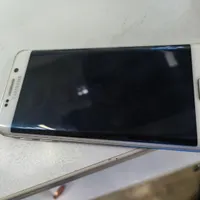 سامسونگ Galaxy S6 edge با حافظهٔ ۳۲ گیگابایت