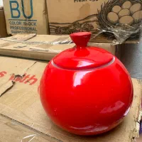 فنجان و نعلبکی و قندان