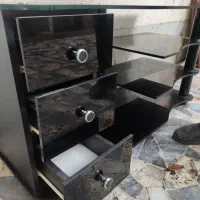 میز تلوزیو