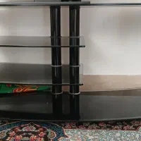 زیرتلویزیون درحدنو