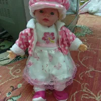 یک عروسک ناز و زیبا و تمیز