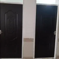 دوعدد درب چوبی اتاق