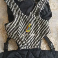 آغوشی نوزاد