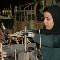 کارگر ساده خانم در تولیدی + سرویس با راننده خانم