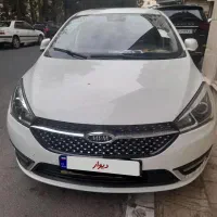 اریزو ۵ ۱۴۰۲