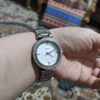 دو ساعت زنونه کاملا آکبند