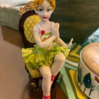مجسمه قدیمی قدمت ۳۰ ساله