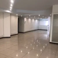 ۵۲۰ متر اداری
