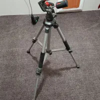 سه پایه دوربین