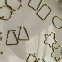 گوشواره مثلث و دایره