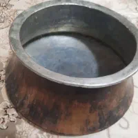 دیگ مسی قدیمی