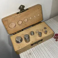 وزنه ترازو قدیمی