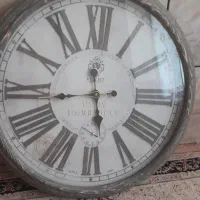 ساعت دیواری