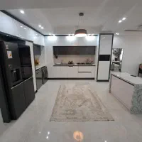 آپارتمان-پاسدارن-در-حاشیه-خیابان