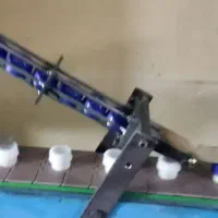 دستگاه مونتاژ درب بطری(قفل کودک)
