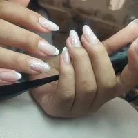 کاشت ناخن