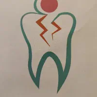 دستیار حرفه ای مطب دندانپزشکی