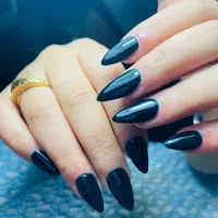 تخفیف برای کاشت ناخن