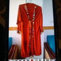 تعدادی لباس