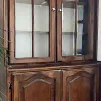 بوفه چوبی قدیمی