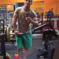 خدمات ماساژ اقایان