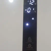 یخچال و فیریزه نونو بدون خط وخش یک سال خریدم