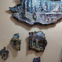 نقاشی رنگ روغن روی تنه درخت