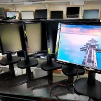 مانیتور LED دارای ۳‌ورودی تصویر و اسپیکر داخلی