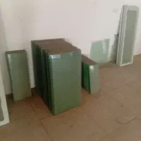 شیشه ۴ میل تمیز