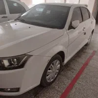 دنا پلاس 5 دنده مدل 1402 و کوییک ساده مدل 1400