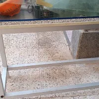 آکواریوم با چهار پایه
