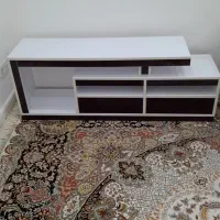 میز،تلوزیون
