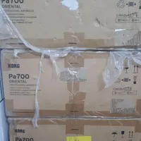 KORG PA700