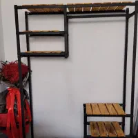 رگال لباس فلزی چوبی