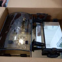 یک عدد آینه سرویس بهداشتی صحیح سالم