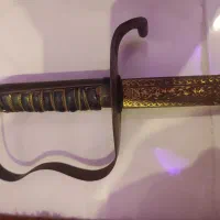 شمشیر بسیار قدیمی و نغیس