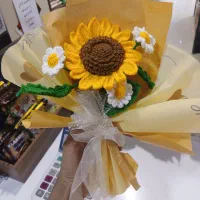 دسته گل بافتنی