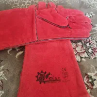 دستکش چرم دربرابر.اهن زوب شدجوشکاری