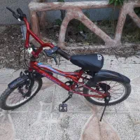 یک عدد دوچرخه ی سایز ۱۶ رامبو