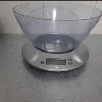 ترازو آشپزخانه دیجیتال