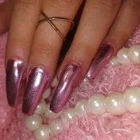 مدل برای کاشت ناخن و مژه