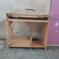 میز کامپیوتر
