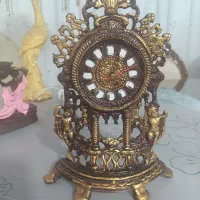 آباژور ومیز آباژور