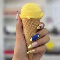 خدمات تخصصی ناخن