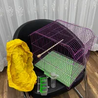 قفس پرنده سالم و تمیز / همراه لوازم کامل