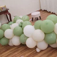 بادکنک آماده تزیین شده
