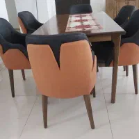 تعدادی وسایل بفروش می‌رسد
