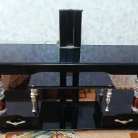 میز تلوزیون شیشه ای